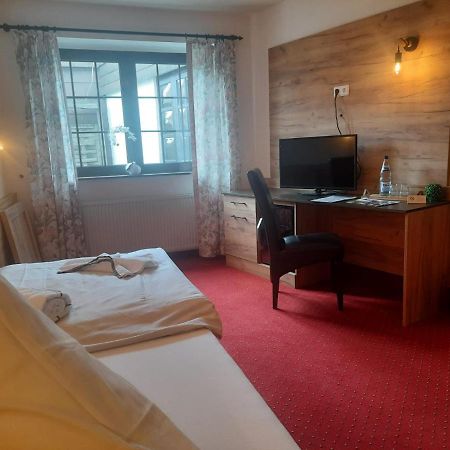 Hotel Haus Krone Bexbach Εξωτερικό φωτογραφία